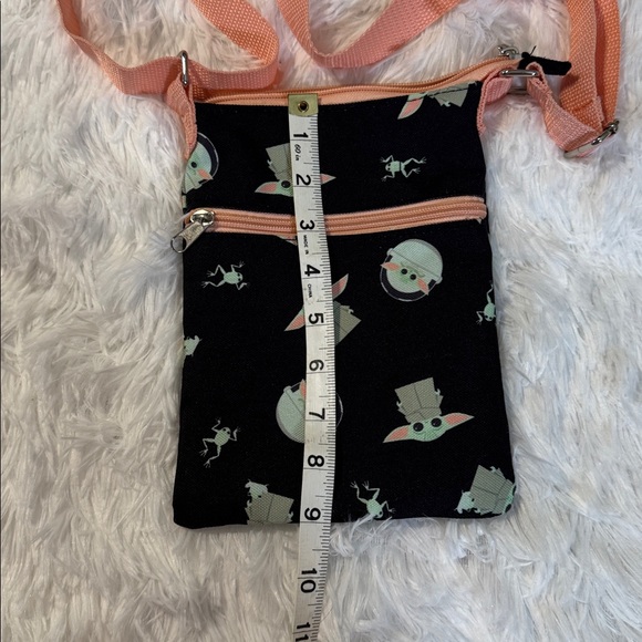 Star Wars Black and Peach Bag with Baby Yoda - Picture 6 of 7